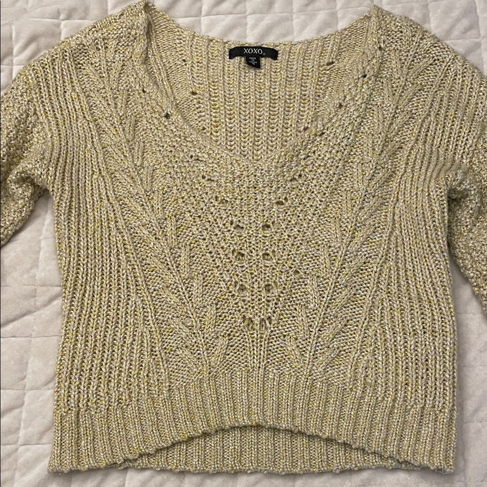 XOXO V-Neck Cable Knit Metallic Cropped Sweater Small - Picture 5 of 8